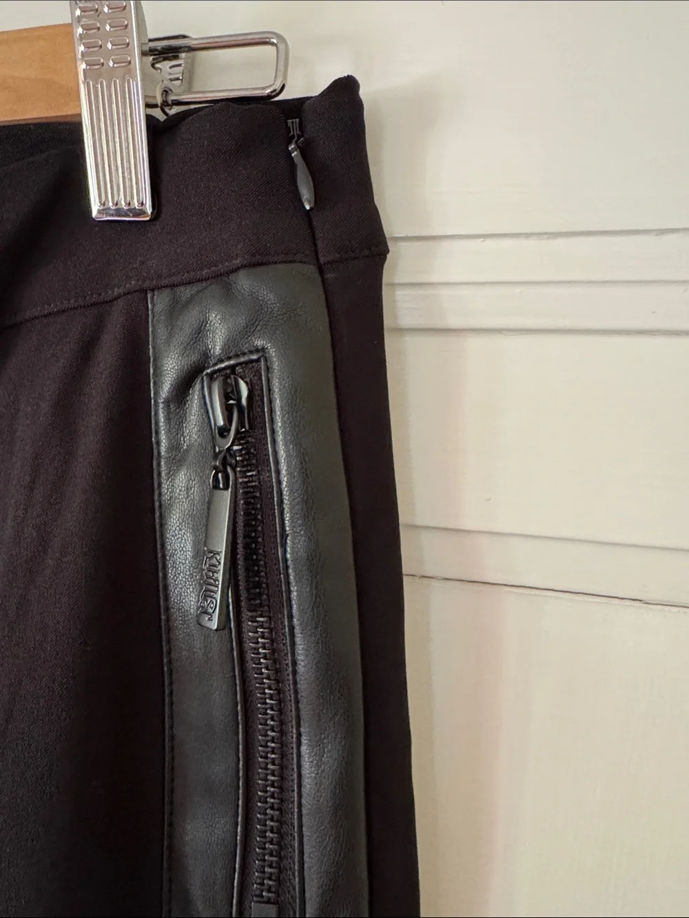 KILLSTAR voidclash black stretch Faux Leather Panel women’s pants L - Picture 5 of 6